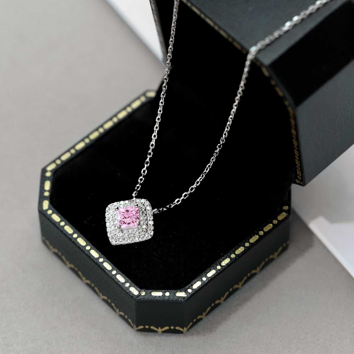 [Together]Sparkling Asscher Cut Necklace