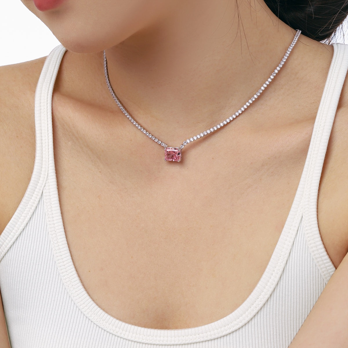 [Together]4.0 Carat Elegant Radiant Cut Necklace