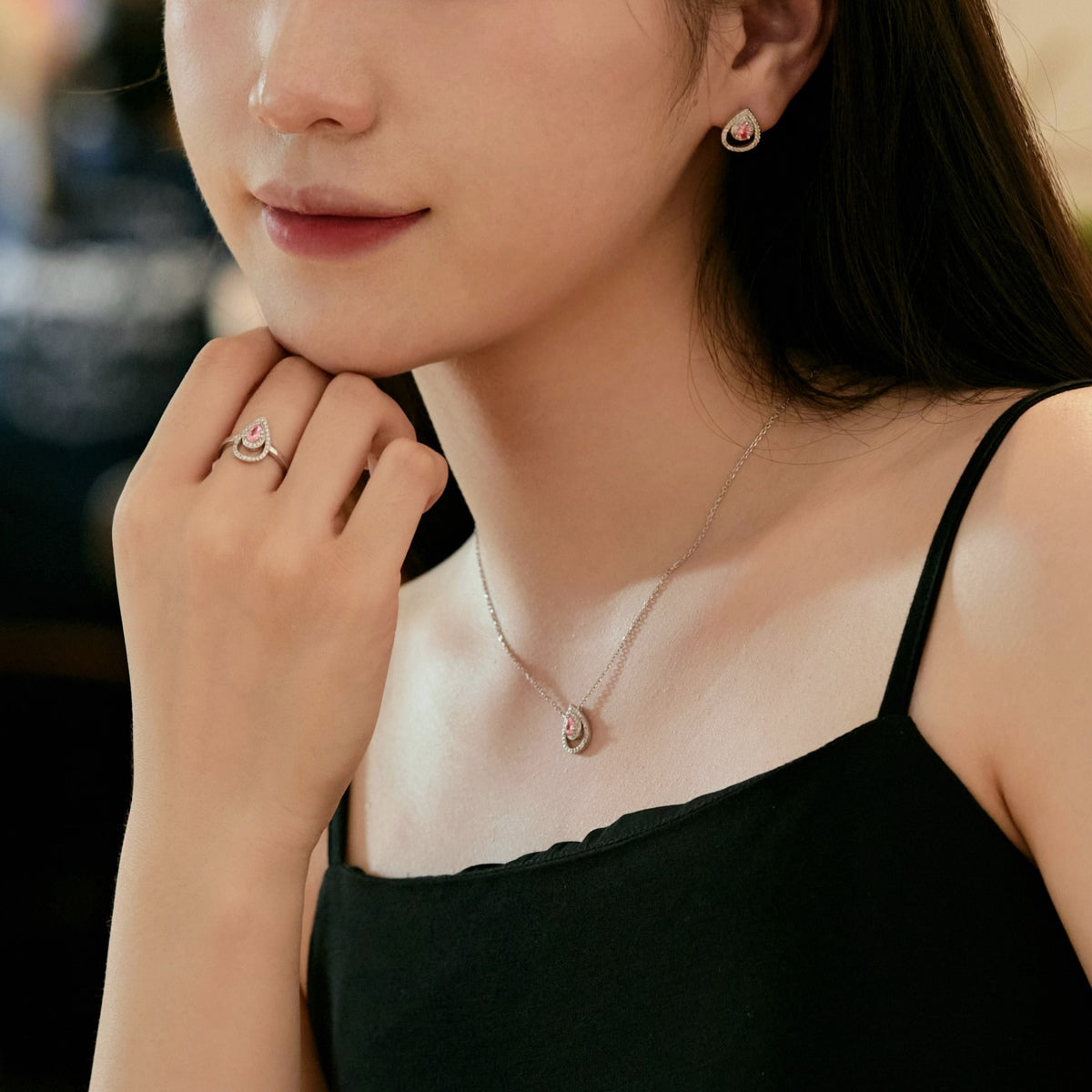 [Together]Sparkling Pear Cut Necklace