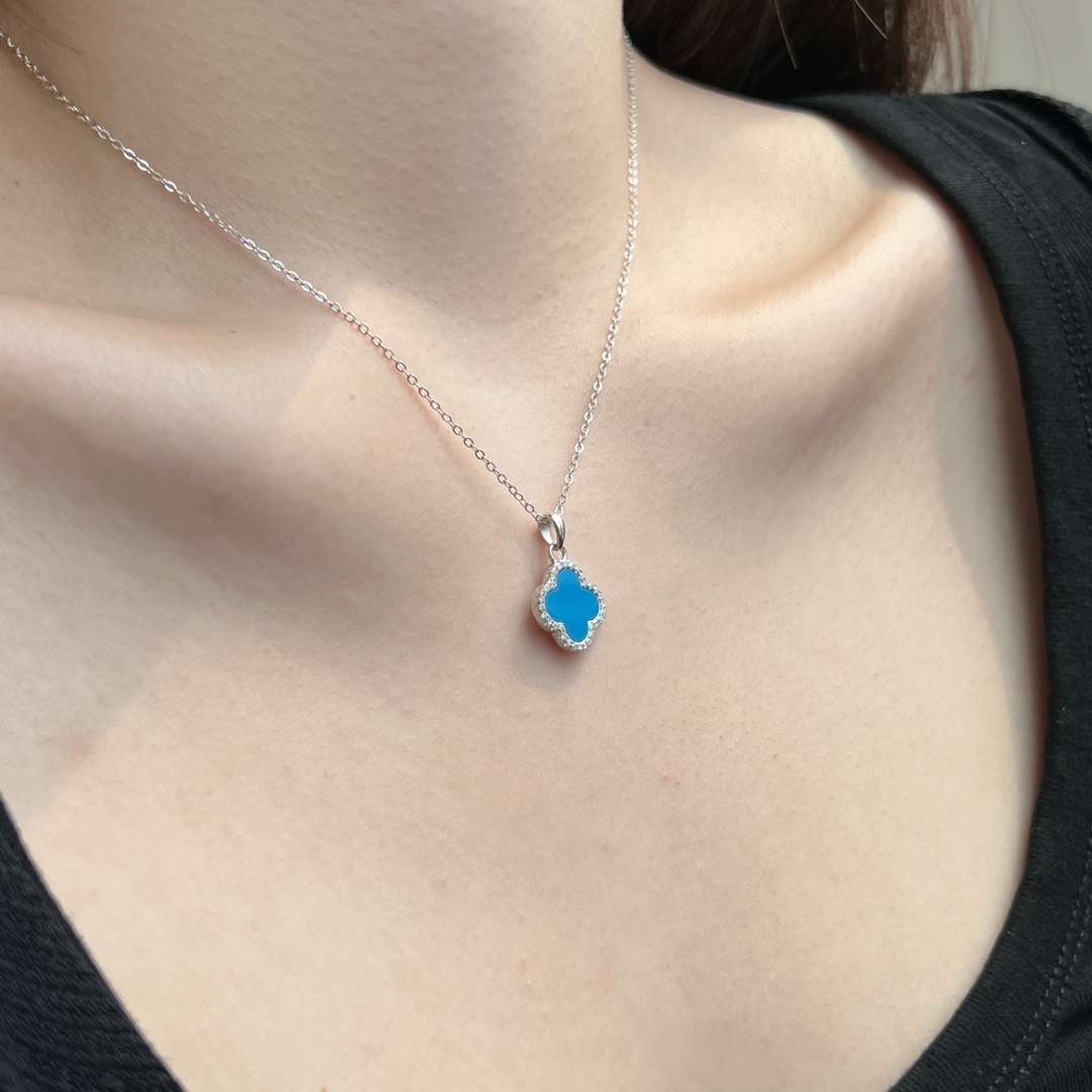 [Together]Dainty Flower Shape Necklace