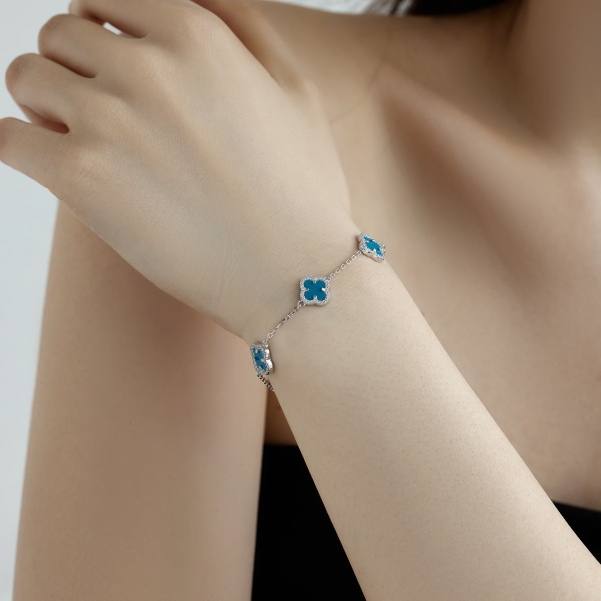 [Together]Four-Leaf Clover Exquisite Bracelet